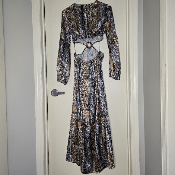 NWT Raga animal print Cut Out Maxi Dress  Small - Picture 4 of 7